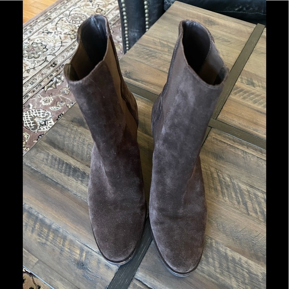 Gorgeous Cole Haan suede boots! - Picture 5 of 11